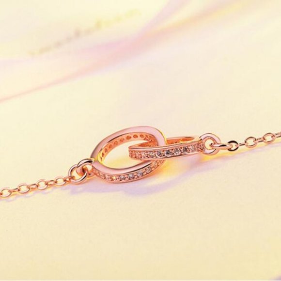 *NEW Rose Gold/925 Silver Diamond Circle Necklace - Picture 6 of 7